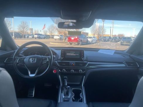 Used 2022 Honda Accord Sport image 14