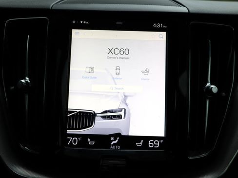 Used 2018 Volvo XC60 T8 R-Design w/ Convenience Package image 29