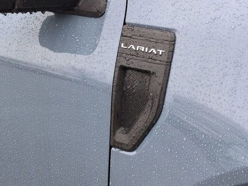 New 2026 Ford Maverick Lariat image 14