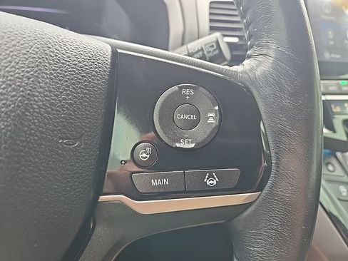 Used 2019 Honda Odyssey Elite image 45