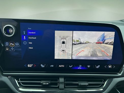 Certified 2024 Chevrolet Equinox EV RS image 15