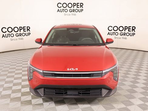 Used 2025 Kia K4 LXS image 8