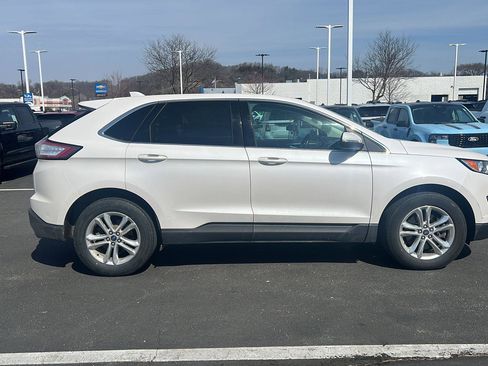 Used 2016 Ford Edge SEL w/ Equipment Group 201A image 4