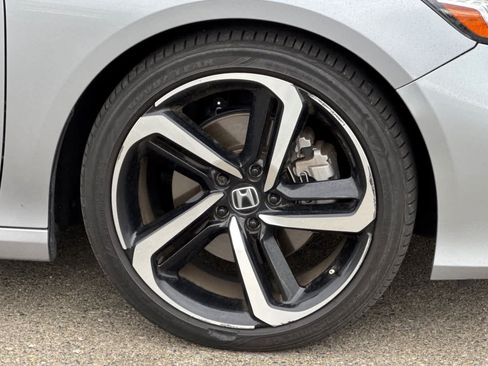 Used 2022 Honda Accord Sport image 18