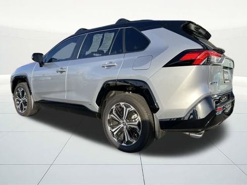 Used 2025 Toyota RAV4 XSE image 3