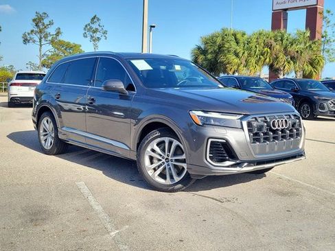 Certified 2025 Audi Q7 3.0T Premium Plus w/ Premium Plus Package AWD/4WD image 31