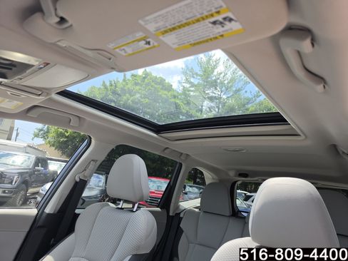 Used 2023 Subaru Forester Premium AWD/4WD image 22