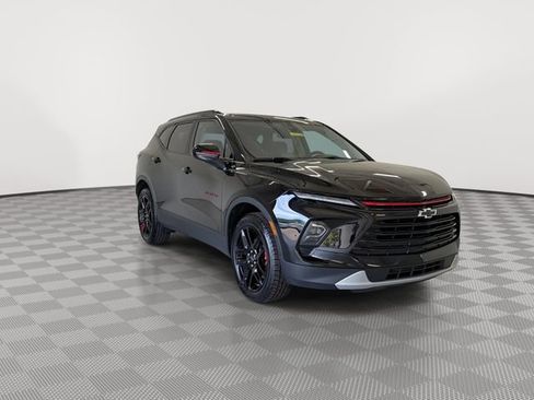 Certified 2023 Chevrolet Blazer LT w/ Convenience Package FWD image 2