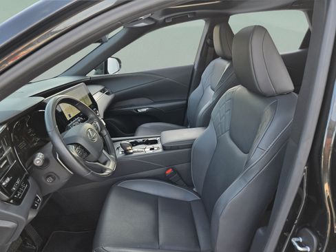 Certified 2025 Lexus RX 350 Premium w/ Accessory Package (Z1) FWD image 11