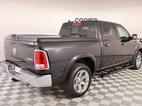Used 2017 RAM 1500 Laramie w/ Convenience Group image 20
