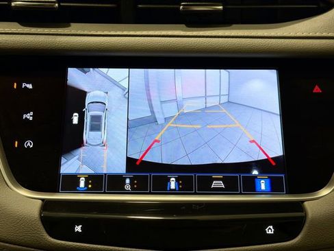 Used 2024 Cadillac XT5 Premium Luxury w/ Technology Package image 12