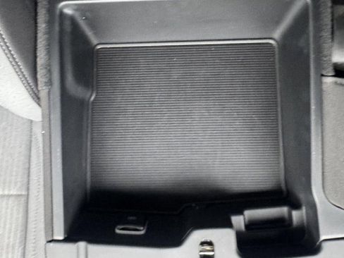 Used 2024 RAM 2500 Big Horn w/ Bed Utility Group image 24