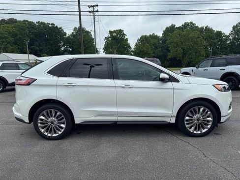 Used 2024 Ford Edge Titanium w/ Titanium Elite Package AWD/4WD image 11