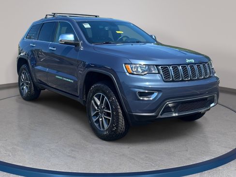 Used 2021 Jeep Grand Cherokee Limited w/ Luxury Group II RWD image 3