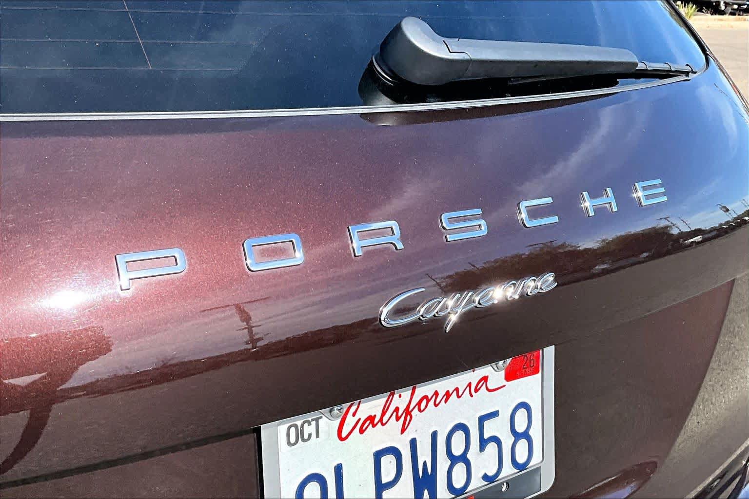 Used 2018 Porsche Cayenne Platinum Edition AWD/4WD image 30