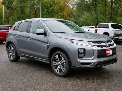 New 2025 Mitsubishi Outlander Sport ES