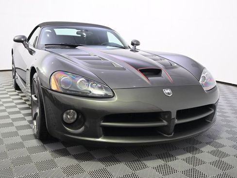 Used 2010 Dodge Viper SRT-10 w/ Final Edition Group image 9