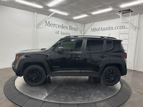 Used 2021 Jeep Renegade Sport image 4