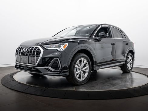 Used 2025 Audi Q3 2.0T Premium w/ Convenience Package AWD/4WD image 7