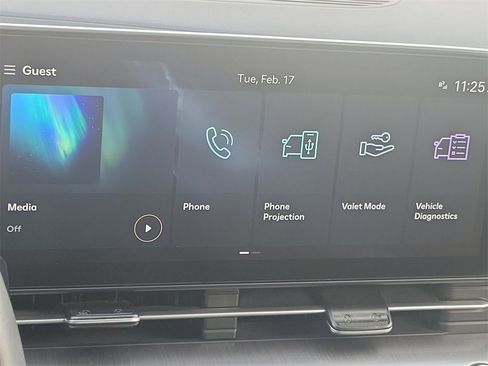 Used 2025 Hyundai Kona SEL image 19