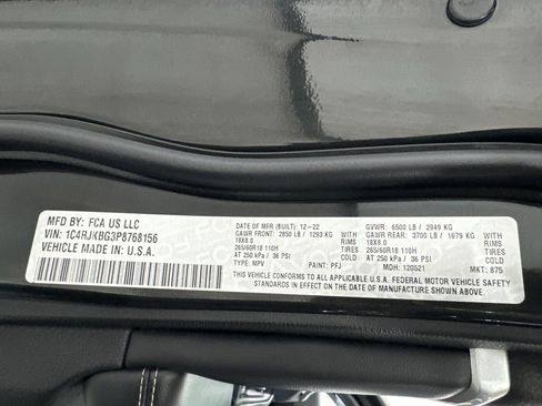 Used 2023 Jeep Grand Cherokee L Limited image 43