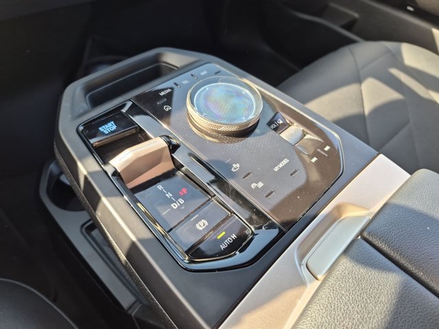 Certified 2024 BMW iX xDrive50 w/ Sport Package AWD/4WD image 10