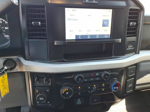 Used 2025 Ford F250 XLT AWD/4WD image 10
