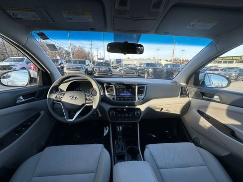 Used 2017 Hyundai Tucson SE image 20