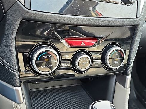 Used 2022 Subaru Forester Limited image 17