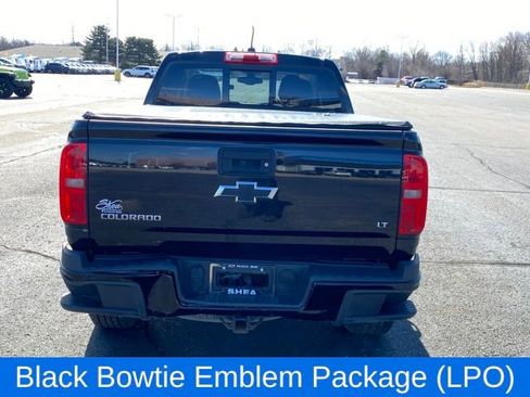 Used 2016 Chevrolet Colorado LT w/ Midnight Edition AWD/4WD image 4