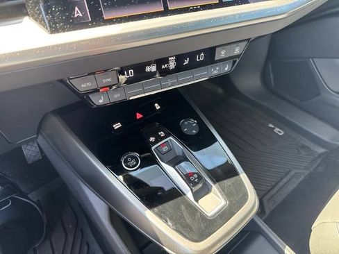 Used 2024 Audi Q4 e-tron Prestige w/ Black Optic Package AWD/4WD image 10