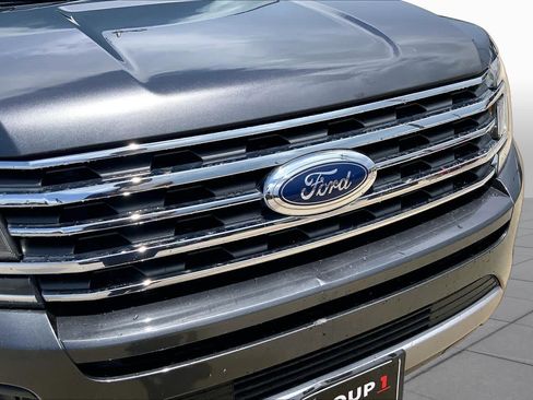 Used 2021 Ford Expedition XLT RWD image 28