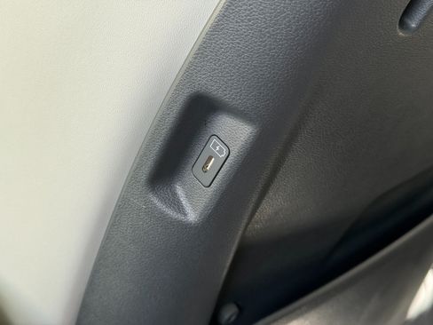 Used 2024 Hyundai Santa Fe SEL FWD image 30