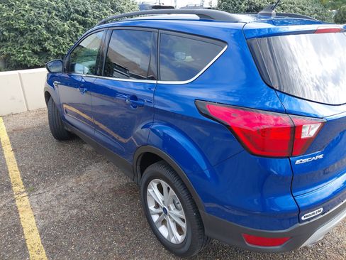 Used 2019 Ford Escape SEL AWD/4WD image 5