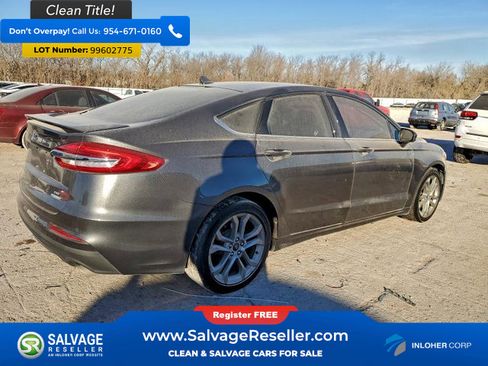 Used 2020 Ford Fusion SE w/ Equipment Group 151A image 4