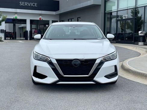 Used 2023 Nissan Sentra SV FWD image 2