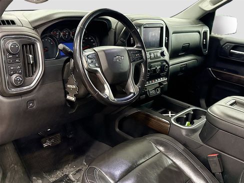 Used 2019 Chevrolet Silverado 1500 RST image 7