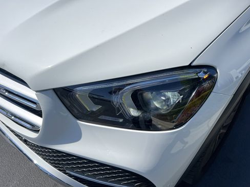 Used 2023 Mercedes-Benz GLE 350 4MATIC image 3