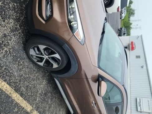 Used 2017 Hyundai Tucson Limited w/ Limited Ultimate Package 03 AWD/4WD image 2