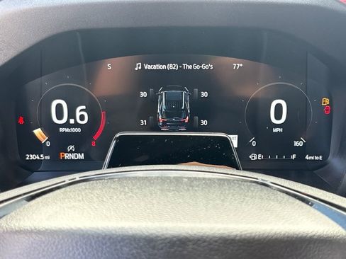 Used 2025 Ford Explorer ST image 22