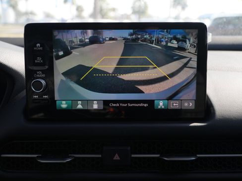 Certified 2023 Honda HR-V EX-L image 27