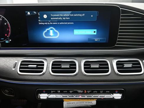 New 2026 Mercedes-Benz GLS 450 4MATIC image 11