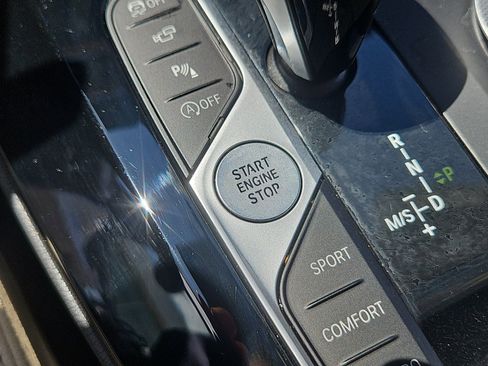 Used 2023 BMW X3 xDrive30i w/ Premium Package w/ZPA AWD/4WD image 20