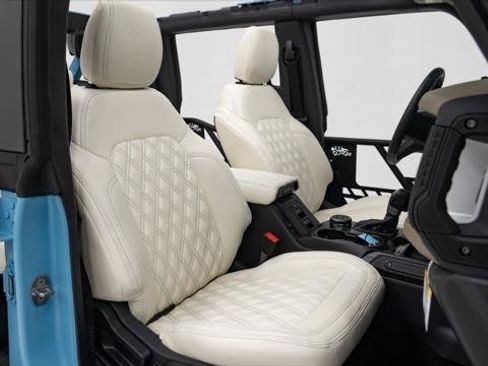 Used 2025 Ford Bronco Big Bend image 35