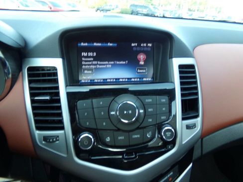 Used 2014 Chevrolet Cruze LT w/ RS Package image 57