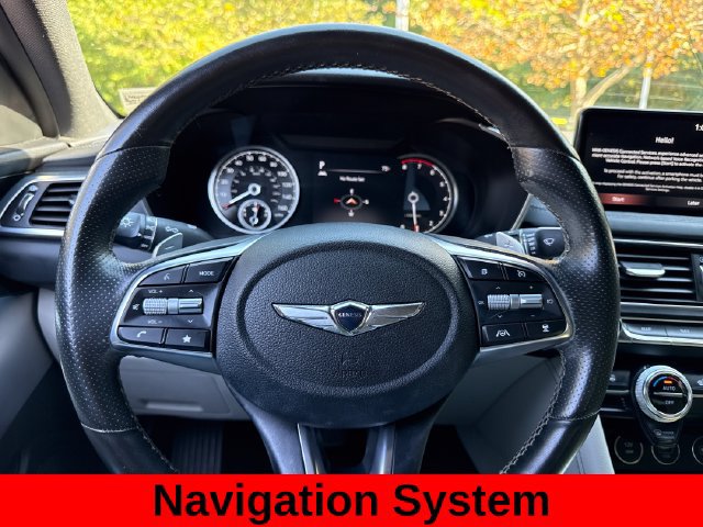 Used 2022 Genesis G70 2.0T AWD/4WD image 10