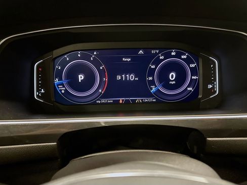 Used 2019 Volkswagen Tiguan SEL Premium R-Line image 14