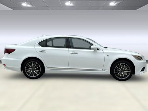 Used 2014 Lexus LS 460 AWD w/ F Sport Package image 7