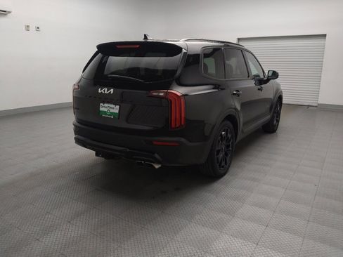 Used 2022 Kia Telluride SX w/ SX Prestige Package image 9
