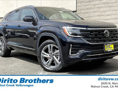 New 2024 Volkswagen Atlas Cross Sport SEL R-Line